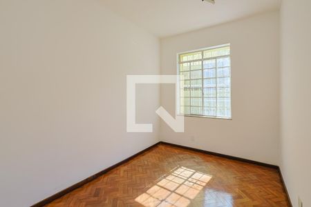 Quarto 2 de casa para alugar com 6 quartos, 360m² em Santa Efigênia , Belo Horizonte