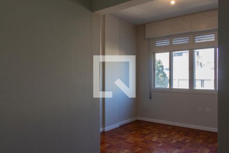 Quarto 2 de apartamento para alugar com 2 quartos, 81m² em Farroupilha, Porto Alegre