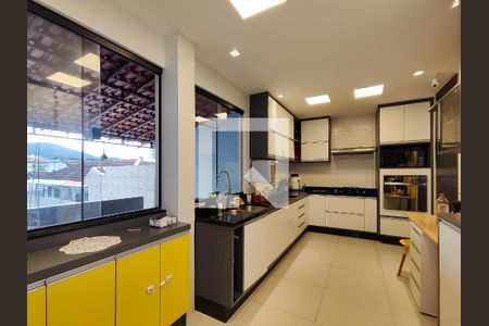 Cozinha de casa à venda com 3 quartos, 266m² em Grajaú, Rio de Janeiro