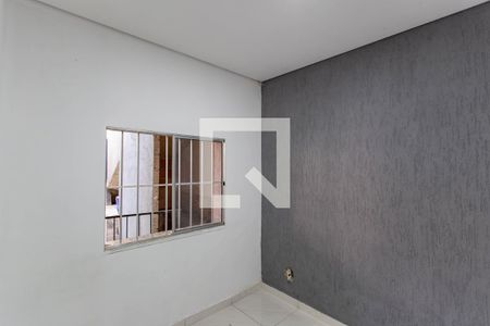 Quarto 2 de casa à venda com 4 quartos, 150m² em Floramar, Belo Horizonte