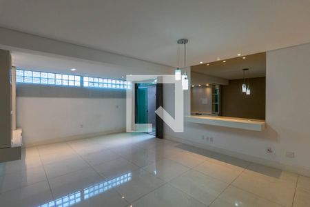 Apartamento à venda com 180m², 3 quartos e 2 vagasSala