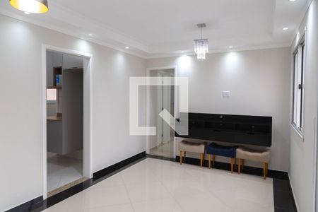 Sala de apartamento para alugar com 3 quartos, 70m² em Vila das Bandeiras, Guarulhos