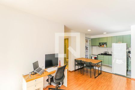 Sala de apartamento à venda com 2 quartos, 62m² em Chácara Santo Antônio, São Paulo