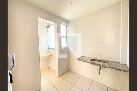 Cozinha de apartamento à venda com 2 quartos, 108m² em João Pinheiro, Belo Horizonte