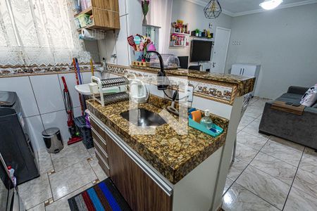 Cozinha de apartamento à venda com 2 quartos, 47m² em São João Batista, Belo Horizonte