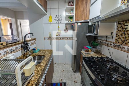 Cozinha de apartamento à venda com 2 quartos, 47m² em São João Batista, Belo Horizonte