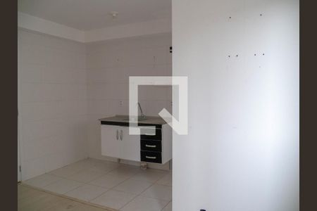 Sala de apartamento para alugar com 2 quartos, 41m² em Vila Zat, São Paulo