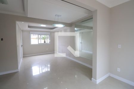 Sala de casa de condomínio para alugar com 3 quartos, 120m² em Harmonia, Canoas