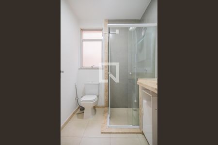 Banheiro de apartamento à venda com 1 quarto, 43m² em Cidade Baixa, Porto Alegre