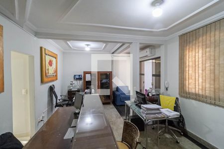 Sala de casa à venda com 3 quartos, 93m² em Santa Amelia, Belo Horizonte