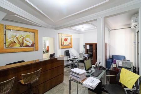 Sala de casa à venda com 3 quartos, 93m² em Santa Amelia, Belo Horizonte