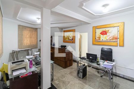 Sala de casa à venda com 3 quartos, 93m² em Santa Amelia, Belo Horizonte