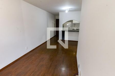 Sala de apartamento para alugar com 2 quartos, 64m² em Jardim Namba, São Paulo