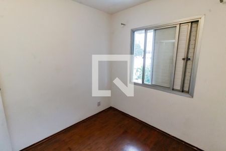 Quarto 1 de apartamento para alugar com 2 quartos, 64m² em Jardim Namba, São Paulo