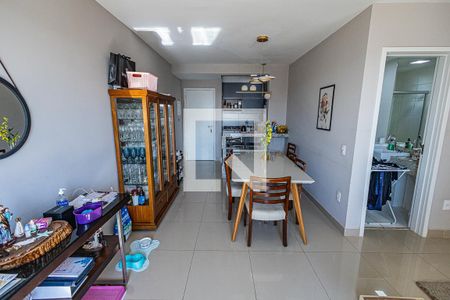 Sala de apartamento à venda com 2 quartos, 69m² em Planalto, Belo Horizonte