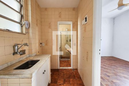 Cozinha de apartamento à venda com 1 quarto, 42m² em Catete, Rio de Janeiro