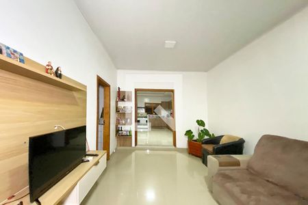 Sala de casa para alugar com 2 quartos, 85m² em Campestre, São Leopoldo