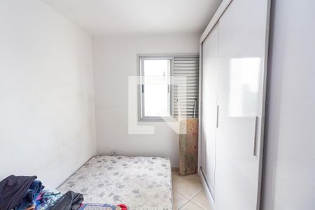 Quarto de apartamento à venda com 2 quartos, 62m² em Veloso, Osasco