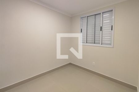 Quarto 1 de apartamento para alugar com 2 quartos, 44m² em Jardim Yeda, Campinas