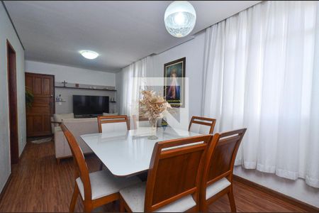 Sala de jantar de apartamento à venda com 3 quartos, 113m² em Sagrada Família, Belo Horizonte