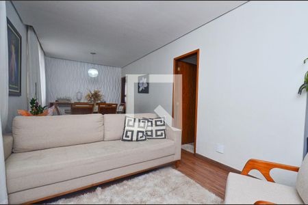 Sala de estar de apartamento para alugar com 3 quartos, 113m² em Sagrada Família, Belo Horizonte