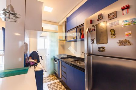 Cozinha de apartamento à venda com 2 quartos, 53m² em City Bussocaba, Osasco