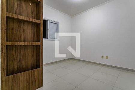 Quarto 1  de apartamento para alugar com 2 quartos, 58m² em Vila Lavínia, Mogi das Cruzes