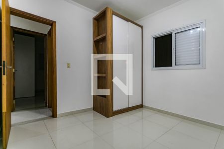 Quarto 1  de apartamento para alugar com 2 quartos, 58m² em Vila Lavínia, Mogi das Cruzes