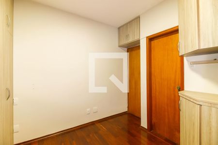 Suíte de apartamento à venda com 3 quartos, 84m² em Vila Azevedo, São Paulo