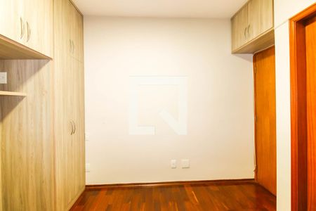 Suíte de apartamento à venda com 3 quartos, 84m² em Vila Azevedo, São Paulo