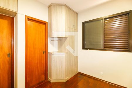 Suíte de apartamento à venda com 3 quartos, 84m² em Vila Azevedo, São Paulo