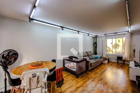 Sala de casa à venda com 4 quartos, 170m² em Vila Invernada, São Paulo