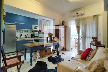 Sala de apartamento para alugar com 2 quartos, 66m² em Aviação, Praia Grande