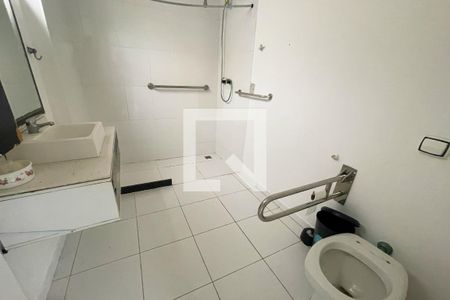 Banheiro de apartamento à venda com 4 quartos, 180m² em Gávea, Rio de Janeiro