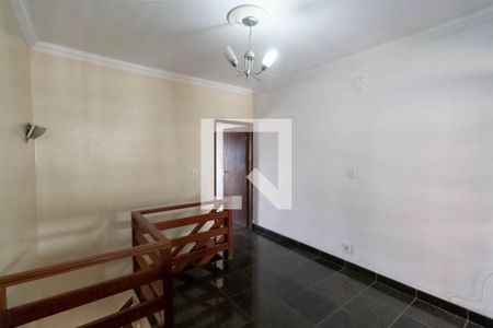 Sala 3 de casa à venda com 2 quartos, 180m² em Tupi, Belo Horizonte