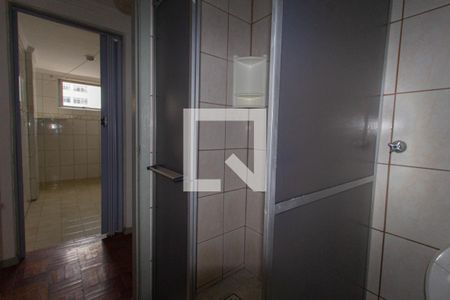 Banheiro de apartamento para alugar com 1 quarto, 35m² em Centro, São Leopoldo