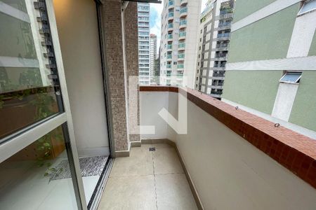 Varanda de apartamento à venda com 2 quartos, 67m² em Pinheiros, São Paulo