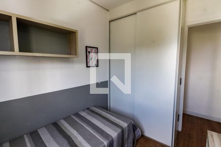 Quarto 1 de apartamento para alugar com 2 quartos, 49m² em Parque Reboucas, São Paulo