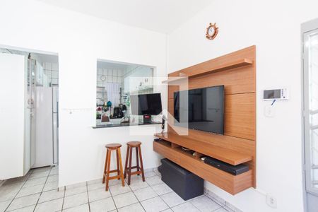 Sala de casa para alugar com 3 quartos, 110m² em Cidade Jardim, Uberlândia