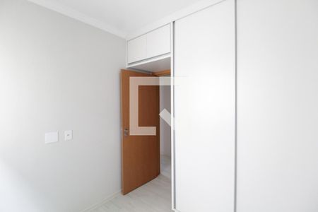 Quarto 1 de apartamento para alugar com 3 quartos, 80m² em Tubalina, Uberlândia