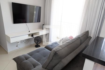 Sala de apartamento para alugar com 2 quartos, 55m² em Vila Miriam, Guarulhos