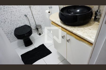 Lavabo de casa de condomínio à venda com 3 quartos, 150m² em Anil, Rio de Janeiro