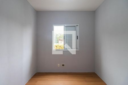 Quarto 1 de apartamento à venda com 2 quartos, 58m² em Jardim Tupanci, Barueri