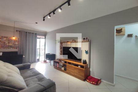 Sala  de apartamento à venda com 2 quartos, 88m² em Taquara, Rio de Janeiro