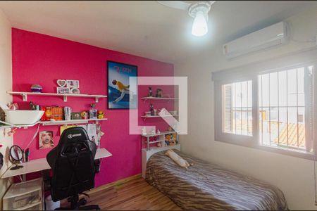 Quarto 1 de casa à venda com 2 quartos, 150m² em Vila Nova, Porto Alegre