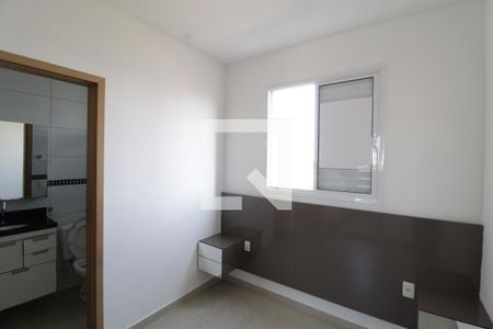 Quarto 2 - Suíte de apartamento para alugar com 2 quartos, 72m² em Aclimação, Uberlândia