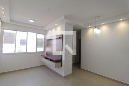 Sala de apartamento para alugar com 2 quartos, 72m² em Aclimação, Uberlândia