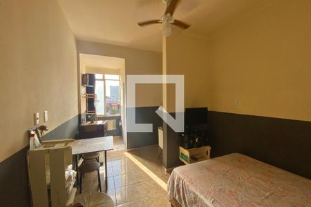 Sala/Quarto de kitnet/studio para alugar com 1 quarto, 22m² em Centro, Rio de Janeiro