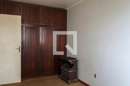 Quarto 1 de apartamento à venda com 2 quartos, 70m² em Cristal, Porto Alegre