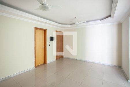 Sala de apartamento para alugar com 3 quartos, 136m² em Itapoã, Belo Horizonte